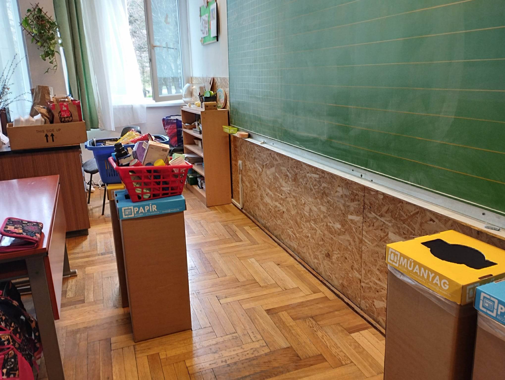 Környezeti szemléletformáló bemutató eszközök a negyedikes osztályteremben