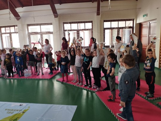 Csak szelektíven! Te is szelektíven gyűjtsd a hulladékot!